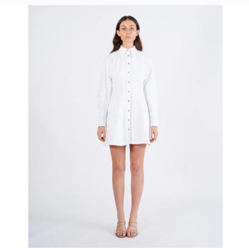 Chic Long Sleeve White Dress